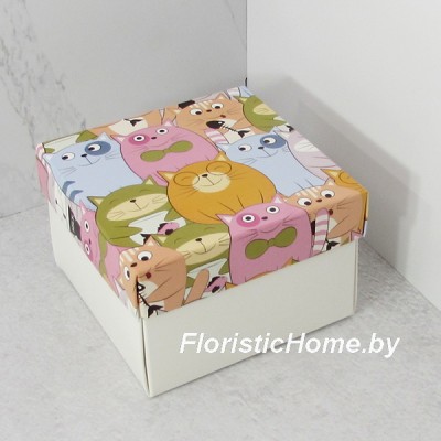 КОРОБКА   10 см х 10 см х 7 см, "Коты с рыбкой" c белым дном