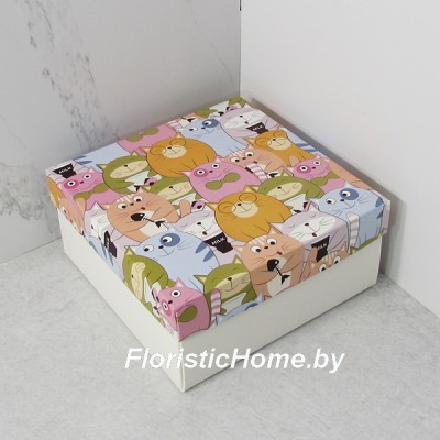 КОРОБКА   15 см х 15 см х 7 см, "Коты с рыбкой" c белым дном