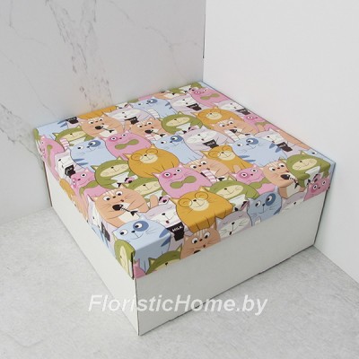 КОРОБКА   20 см х 20 см х 10 см, "Коты с рыбкой" c белым дном