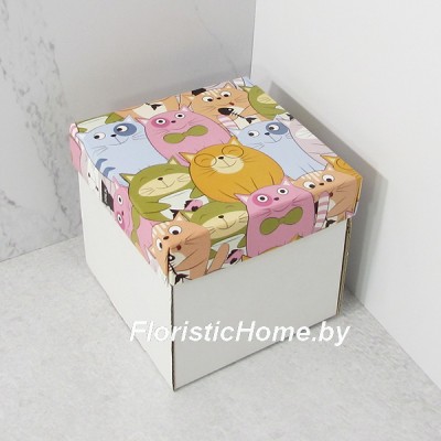 КОРОБКА   10 см х 10 см х 10 см, "Коты с рыбкой" c белым дном